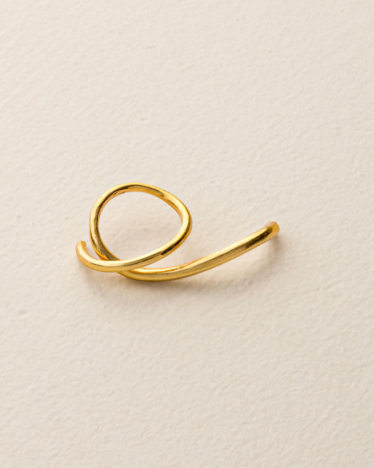 Knot ring