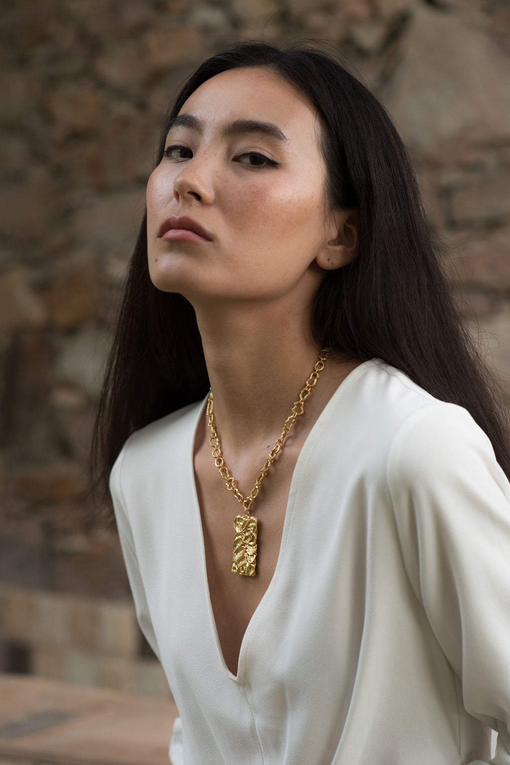 Brush stroke necklace