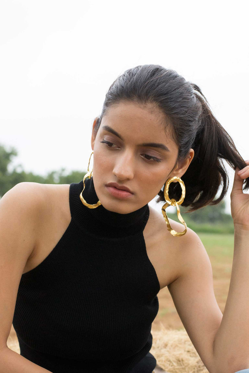 Kareena Kapoor - Crumpled Double Drops