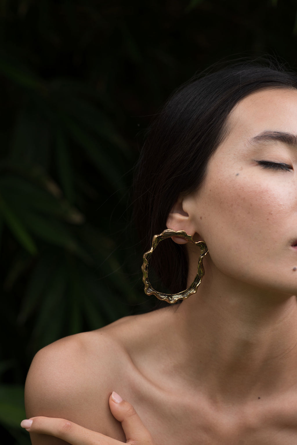 Bark texture classic hoops - oxidised