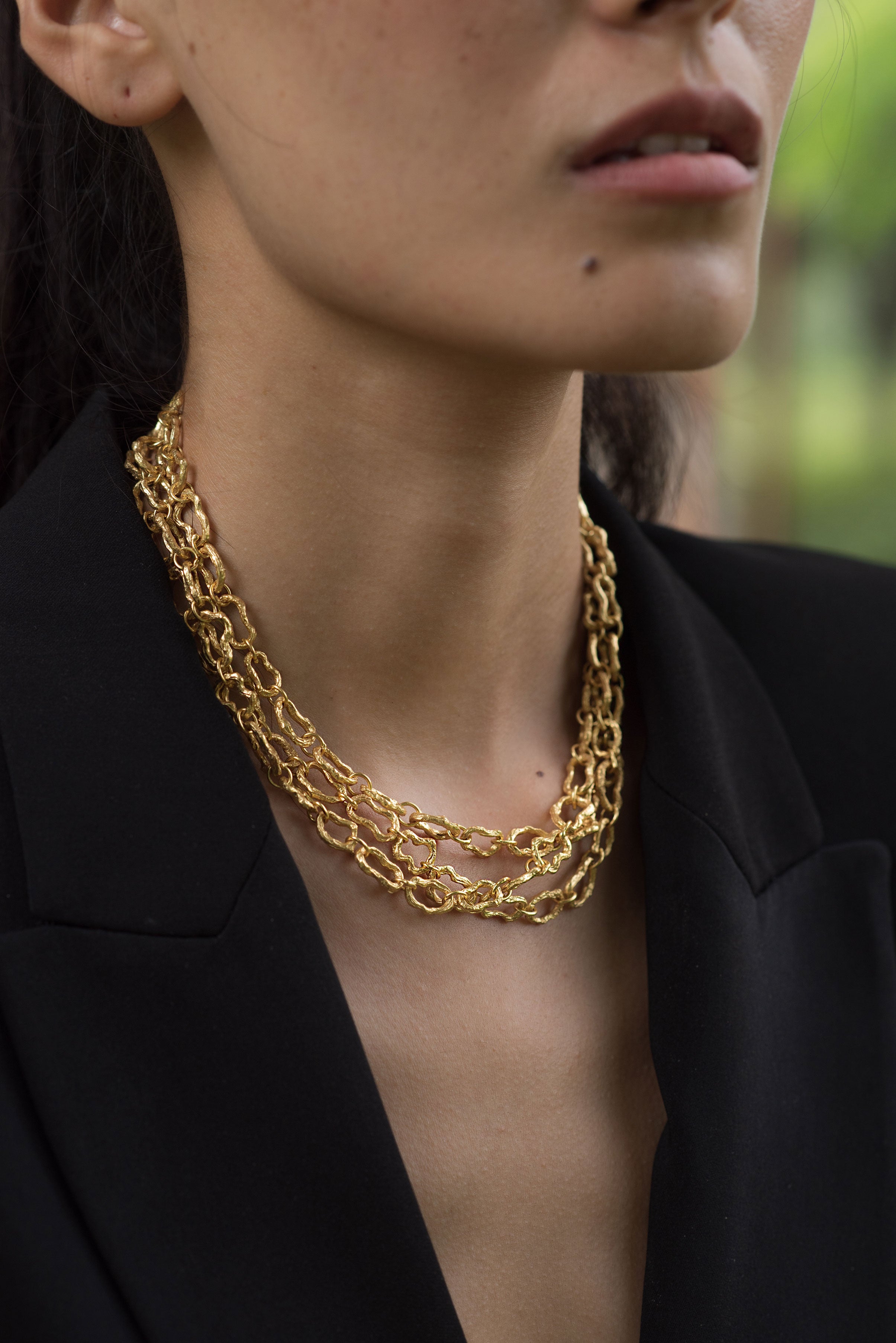 Textured chain necklace