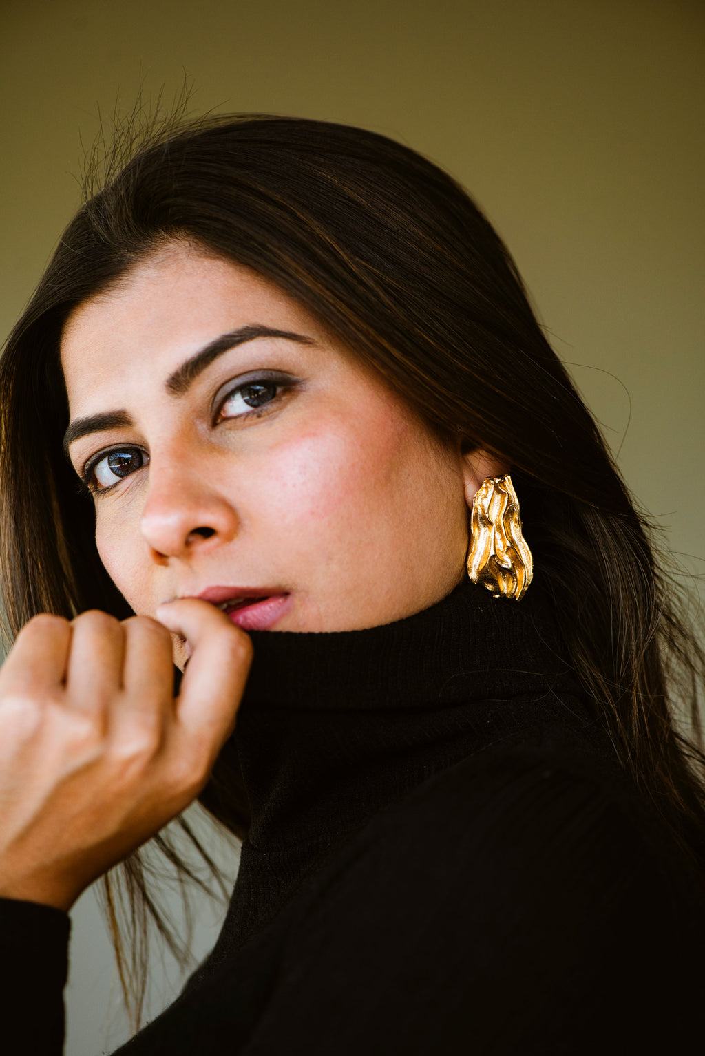 Masoom Minawala - Fiber studs