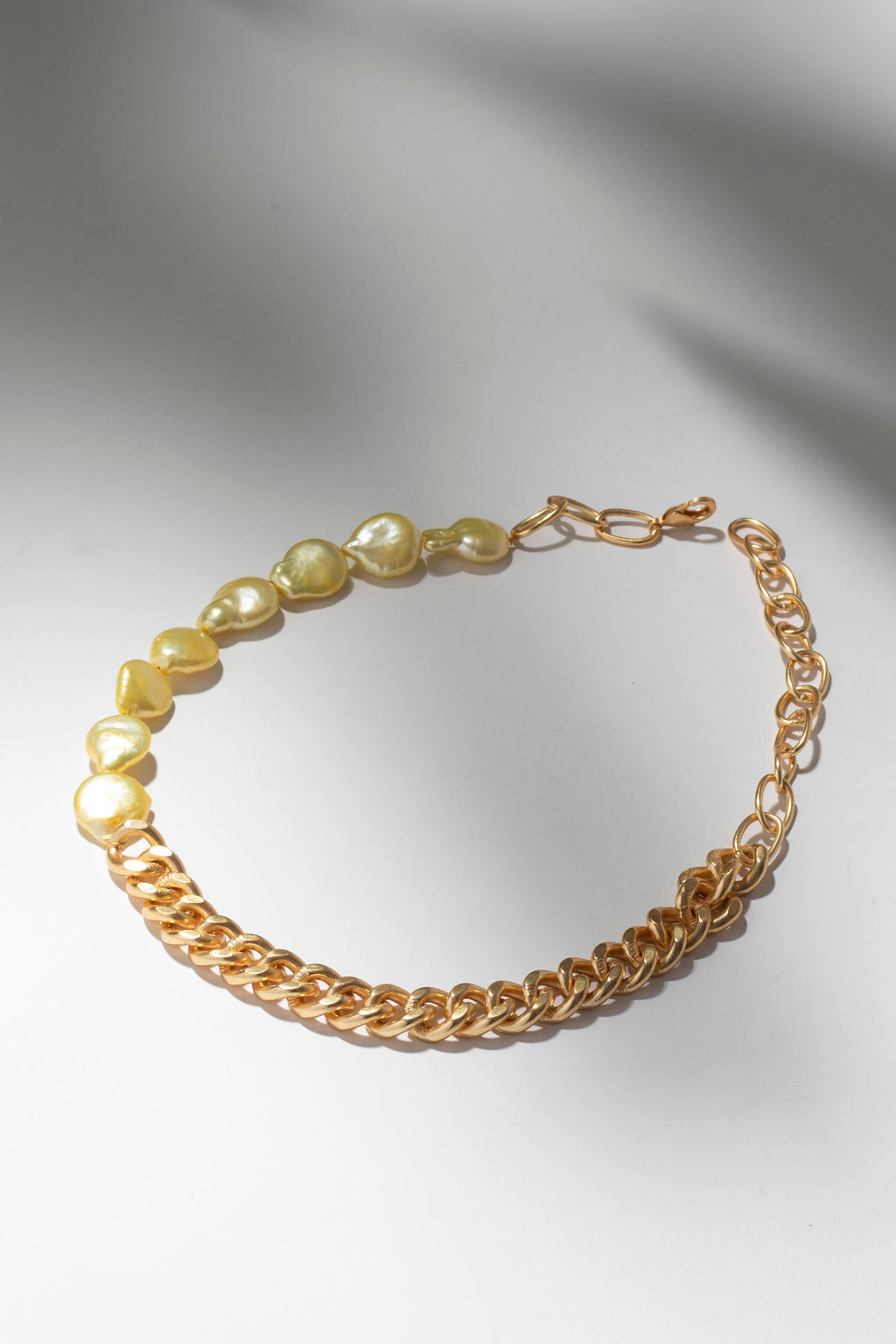 Yellow pearl necklace