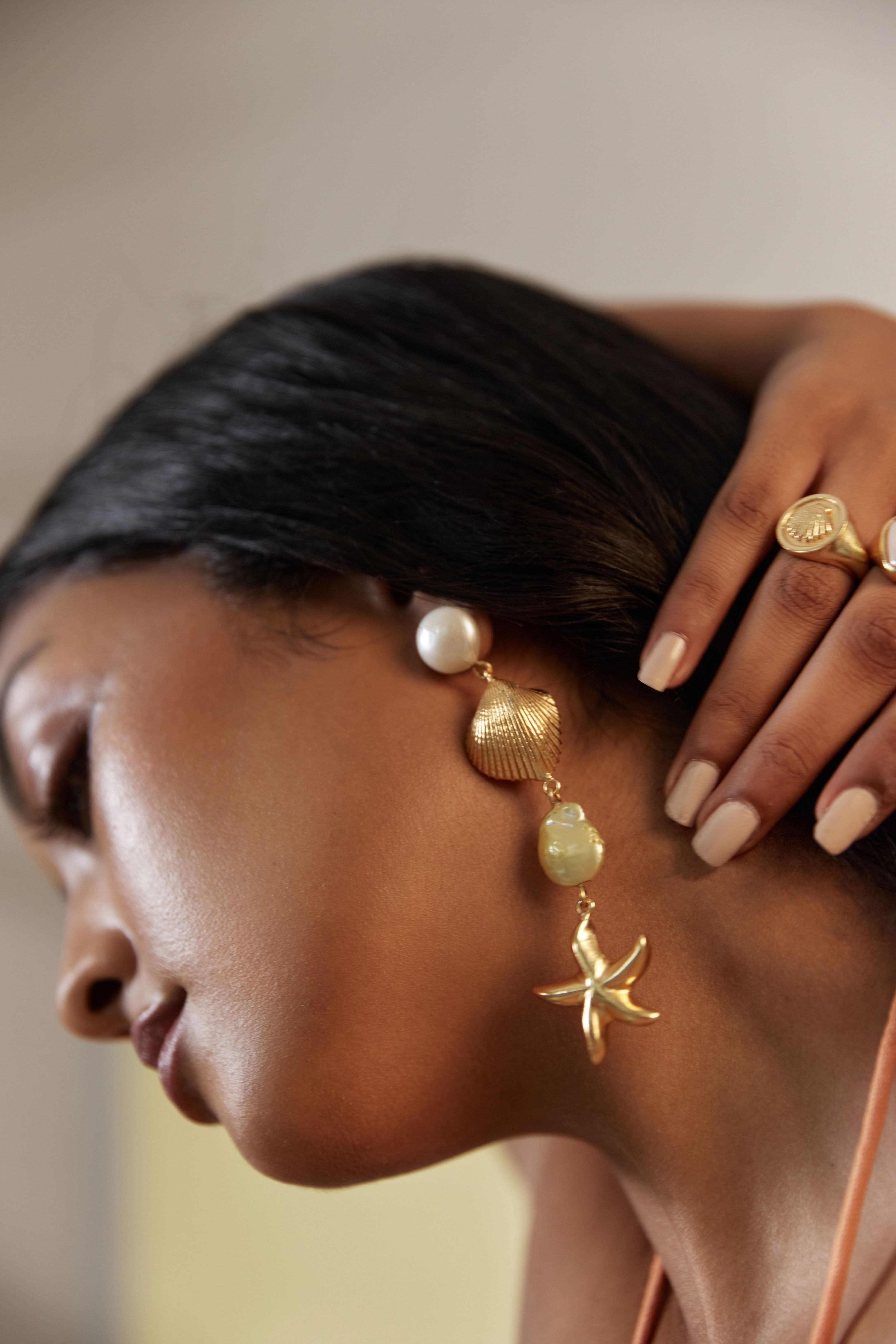 Pearl and shell earrings